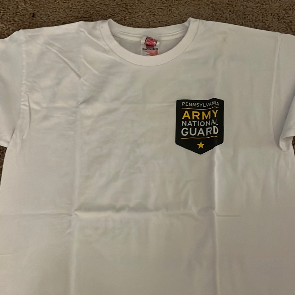 PA Army National Guard T-shirt!!